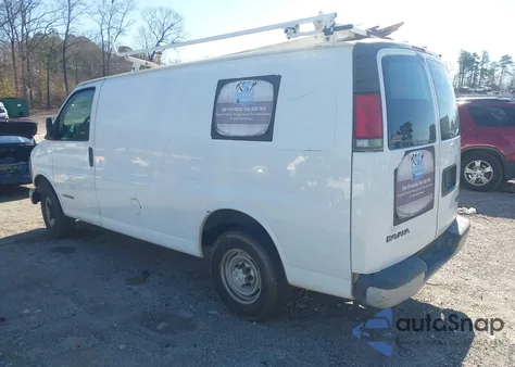 2002 GMC Savana Standard z USA, uszkodzony, nr VIN 1GTGG25R921143801